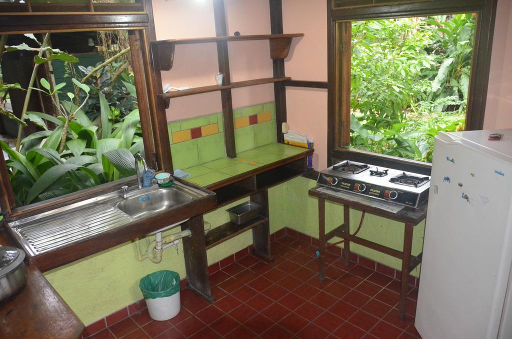 Villa Casita Rolando Puerto Viejo de Talamanca Exterior foto
